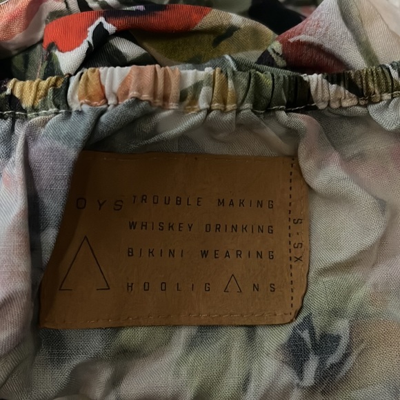 Boys + Arrows Clever Cover Red Sonia - Picture 4 of 4